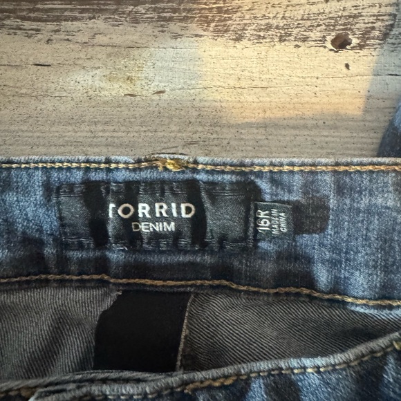 Sold - Picture 2 of 3